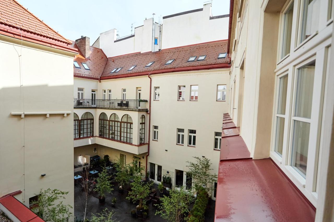 Hotel Garden Court Praga Zewnętrze zdjęcie